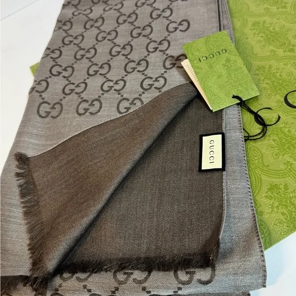 Gucci Chocolate Monogram Scarf - Picture 3 of 4